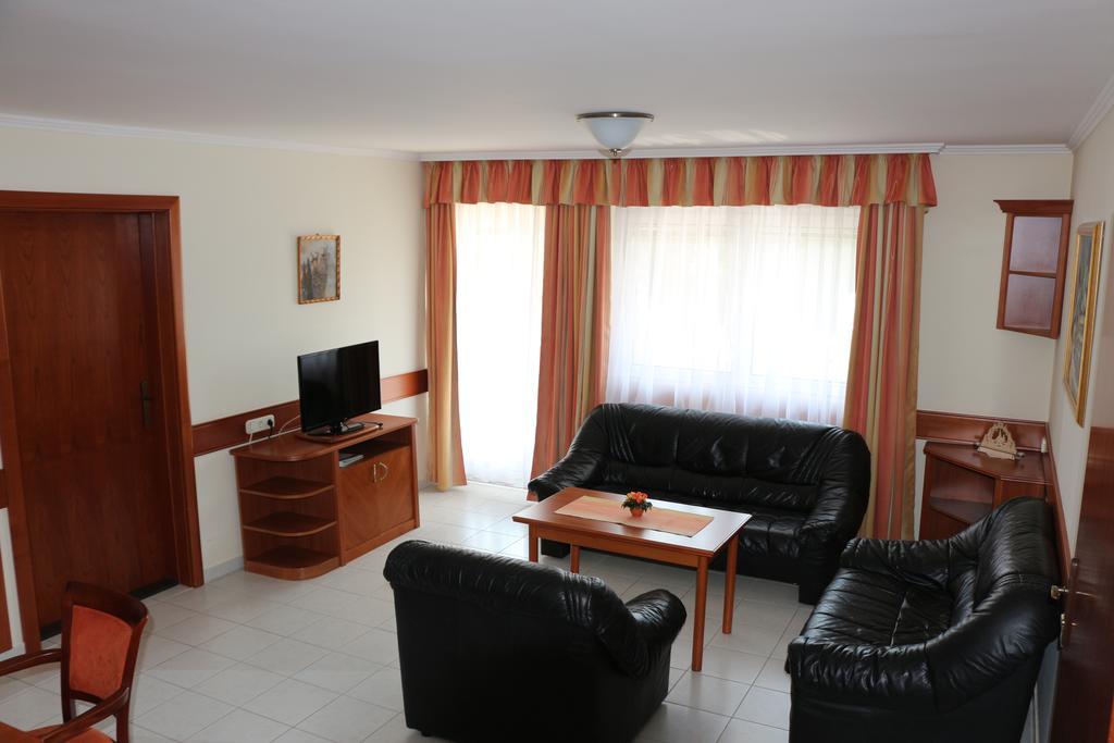 Fortuna Villa Хевиз Номер фото