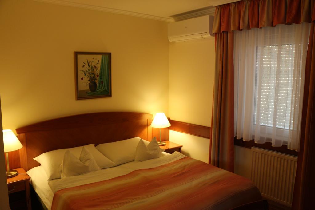 Fortuna Villa Хевиз Экстерьер фото